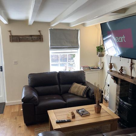 Bramble Cottage With Free Parking Bridgnorth Exterior photo